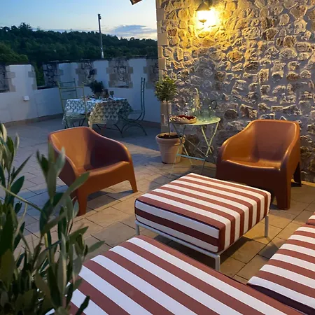 Feriehus Luxury De Chateau Mirabel - Latour - With Saltwater Swimming Pool And Ac Puylaurens