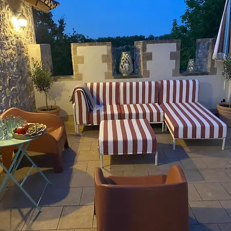 Luxury De Chateau Mirabel - Latour - With Saltwater Swimming Pool And Ac